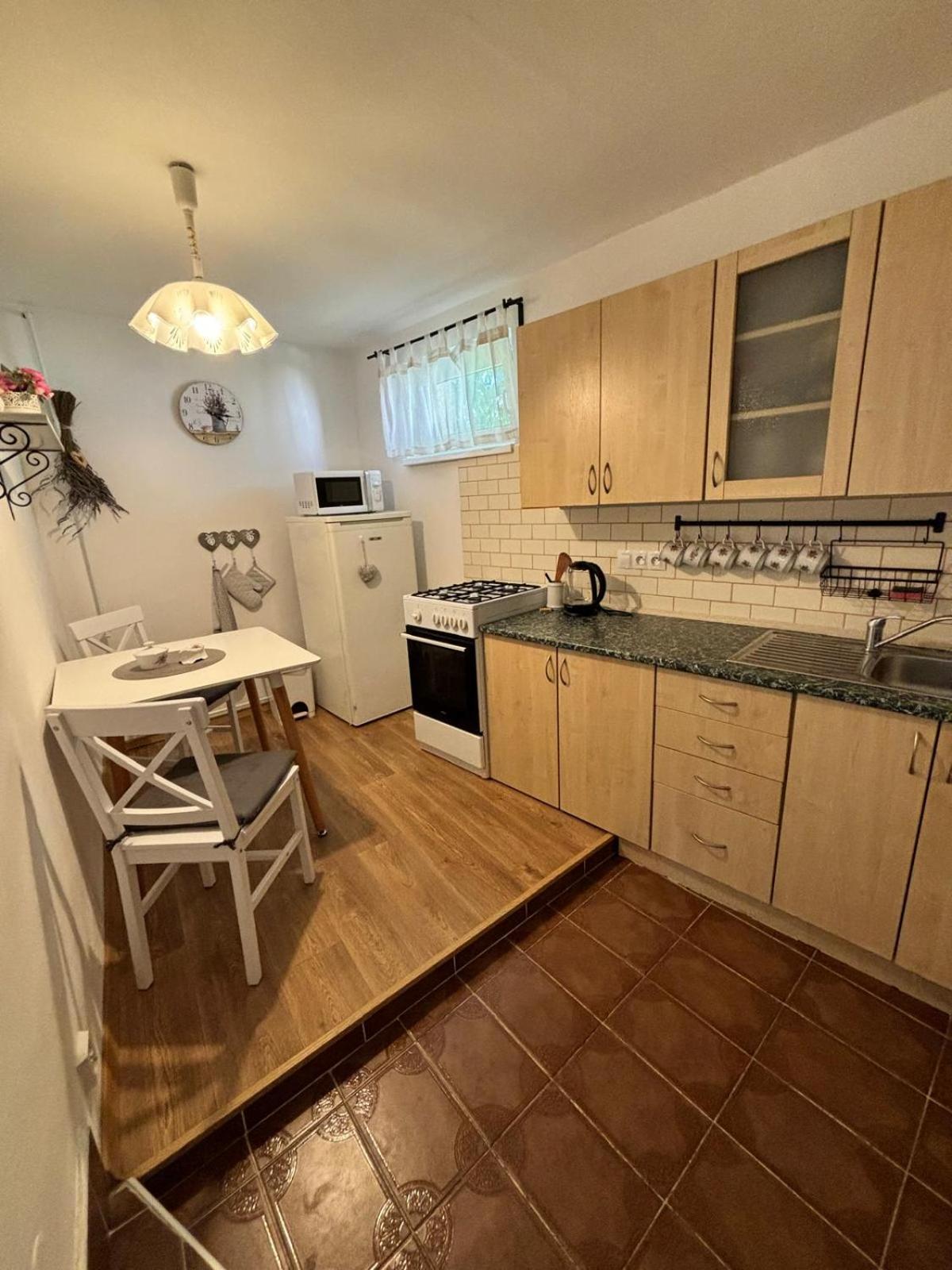 Apartman Vendy Karlovy Vary Kültér fotó
